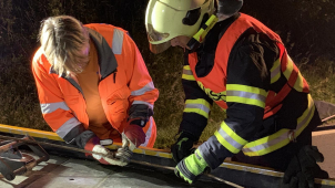 Hasiče zaměstnávala voda ve sklepech i kanálech