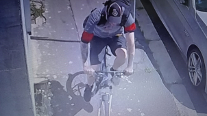 Policisté hledají dva svědky, cyklisty