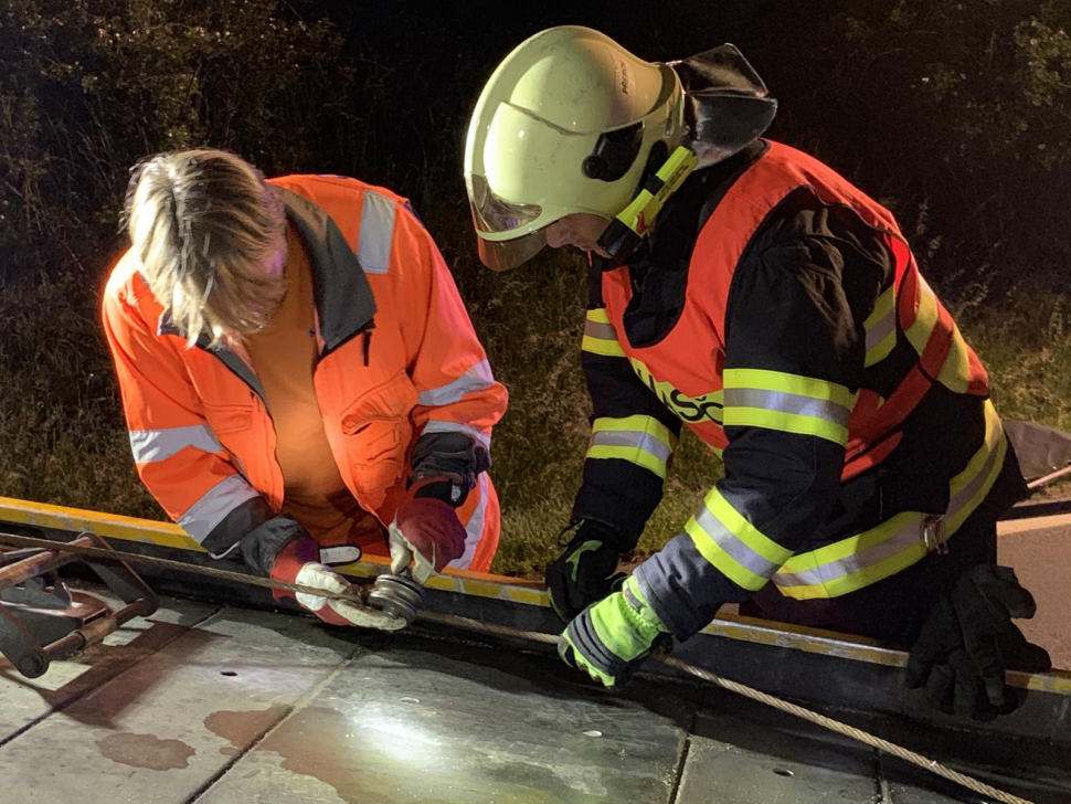 Hasiče zaměstnávala voda ve sklepech i kanálech