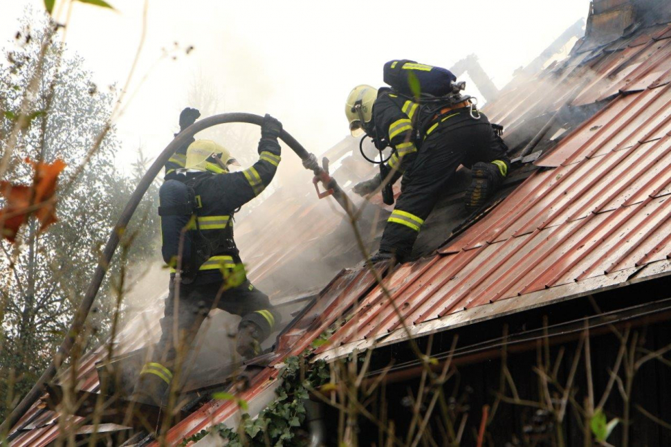 V Kamenné ve čtvrtek chvíli po půlnoci hořel dům