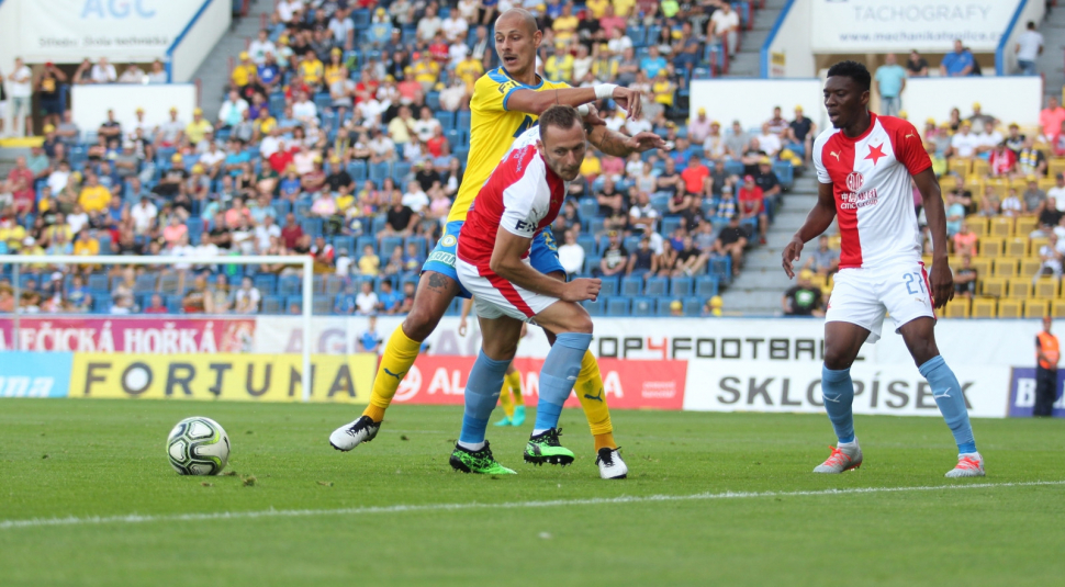 Teplice doma nestačily na Slavii